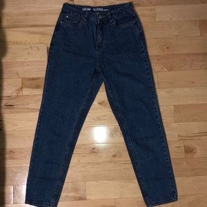 Mom jeans